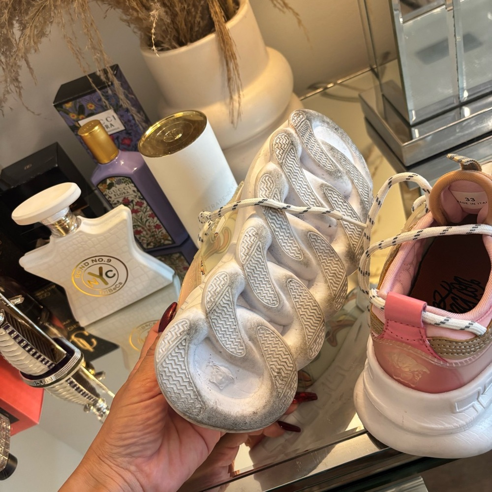 Versace White Sneakers with Iconic Medusa Detail - Picture 4 of 5